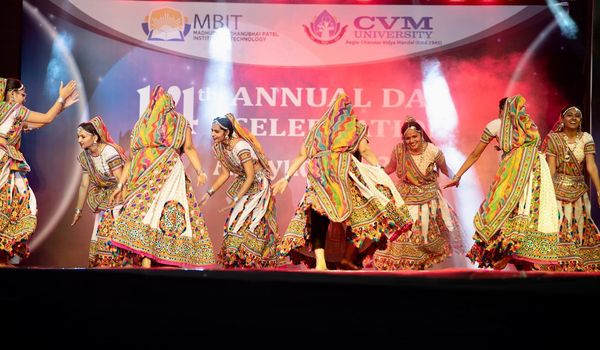 Glimpses of the Mesmerizing Cultural Night “Abhyuday 23”